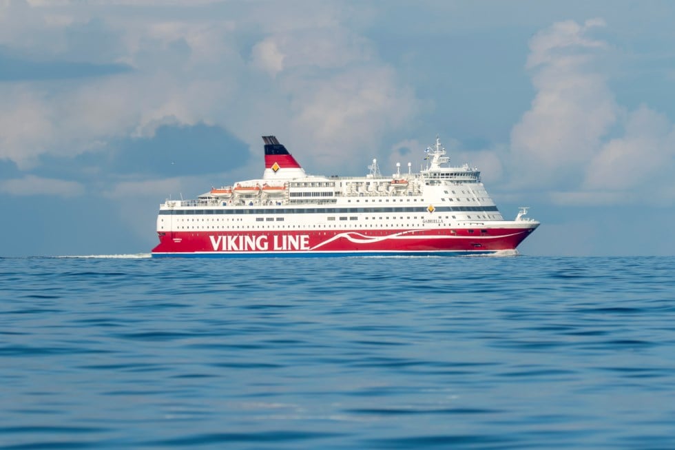 Bilden visar båten Viking Grace.